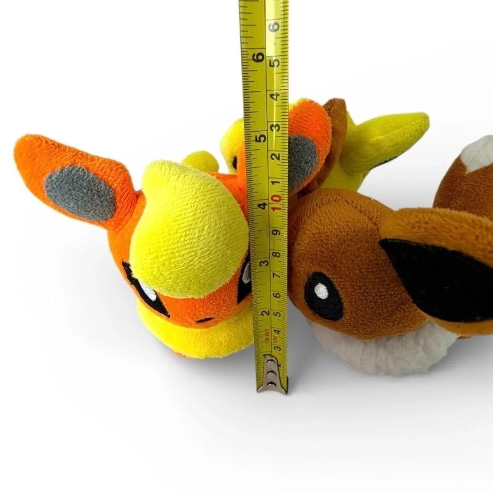 Vintage 2010/11 Pokemon Center Plush Eevee, Flareon, Jolteon Lot of 3, 5” EUC
